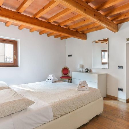 Uffizi Suite I In Florence-Hosted By Sweetstay Exteriör bild